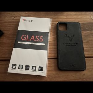 Iphone 11 Pro Max 1 Lucky soft case and 1 Titanium screen protector